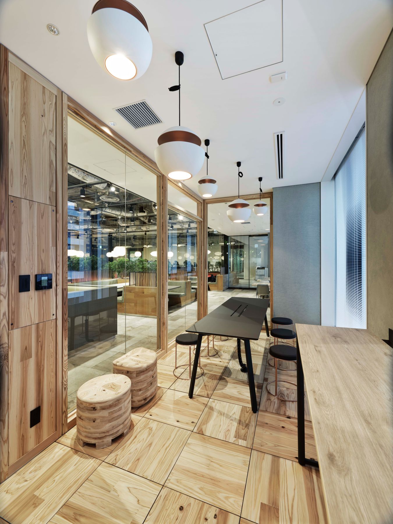 ファーストビューの画像